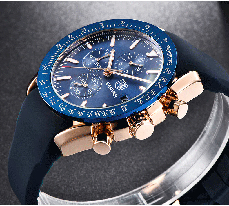22 Men's Chronograph Round Quartz Watch