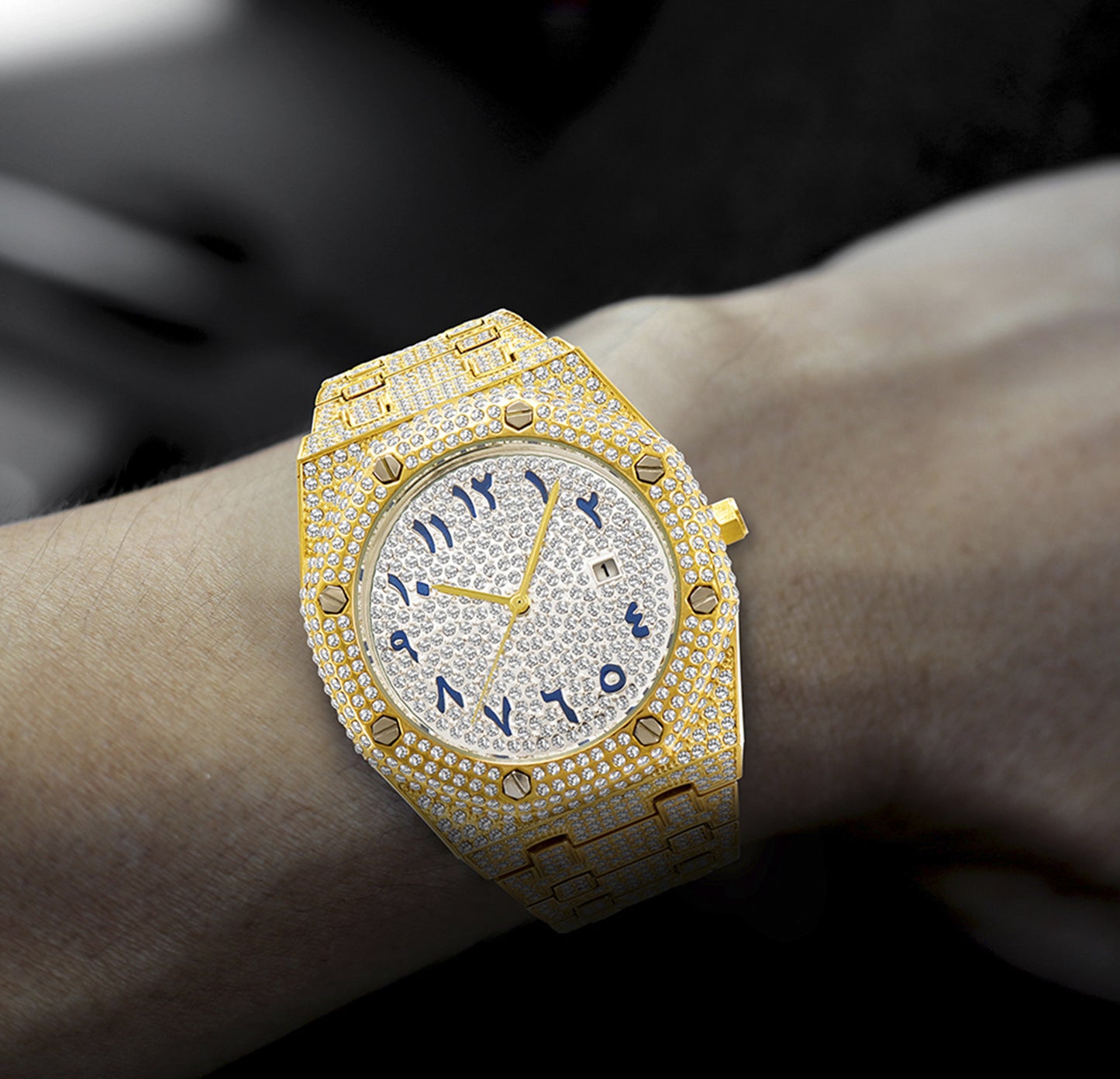 65 Men's Quartz Watch With Diamonds