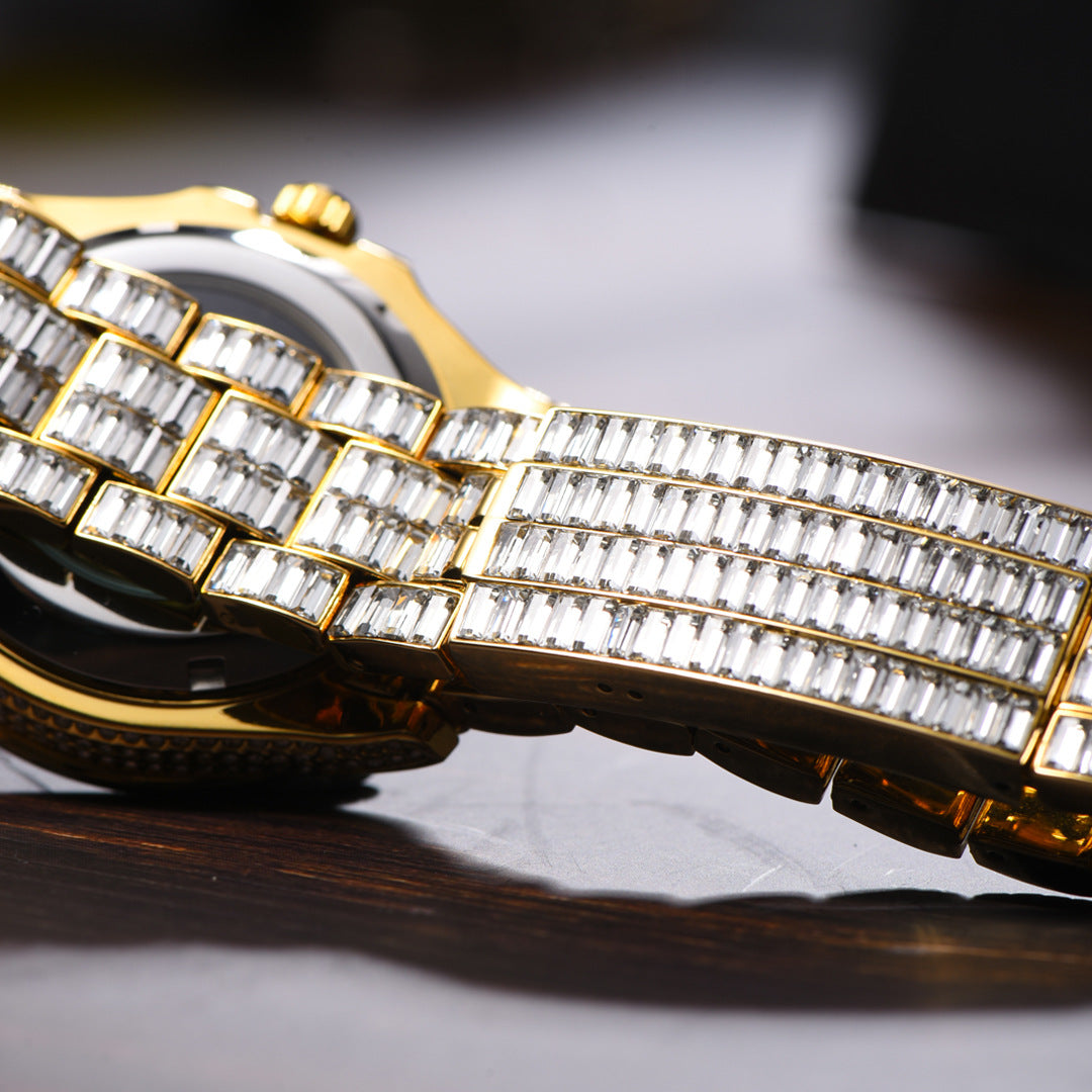 76 Men's Round Automatic Watch