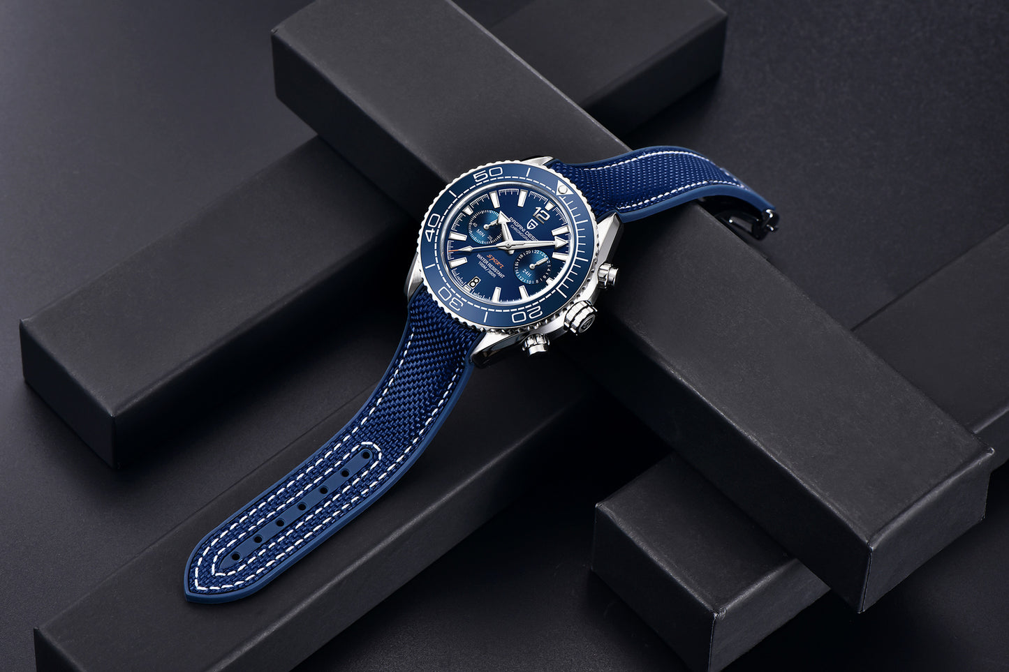 376 Men's Fashion Quartz Watch