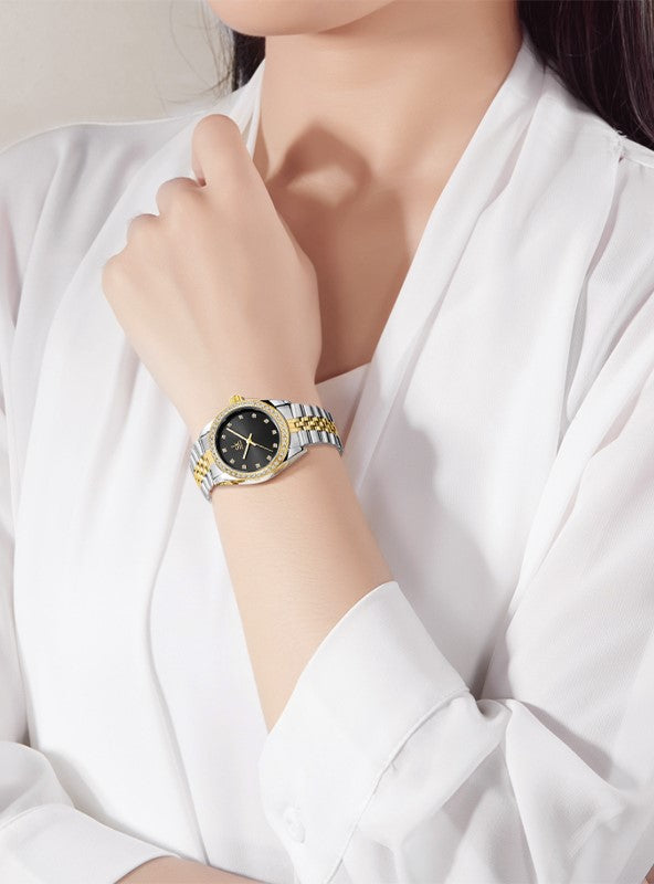 Women's Fashion Quartz Watch With Diamonds