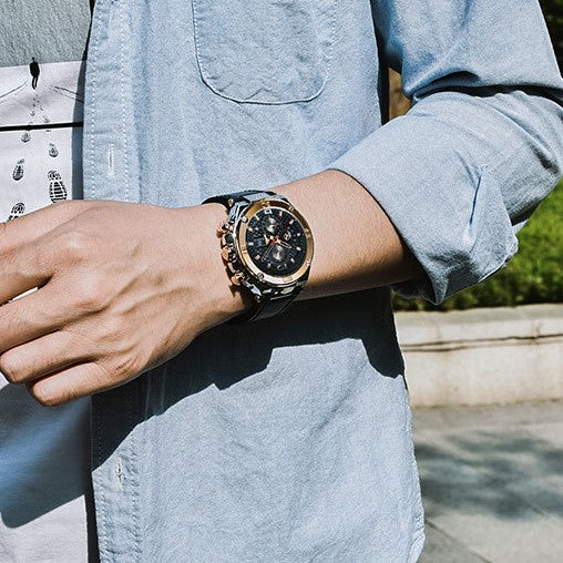 126 Men's Fashion Quartz Watch