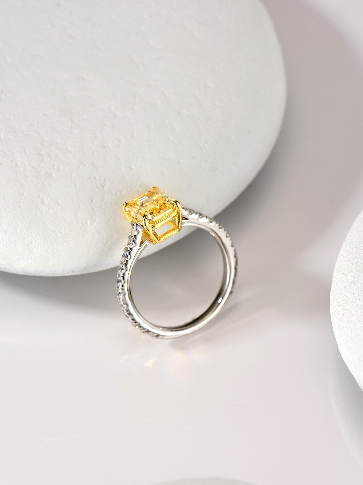 820 Women's Fashion Sterling Silver Ring