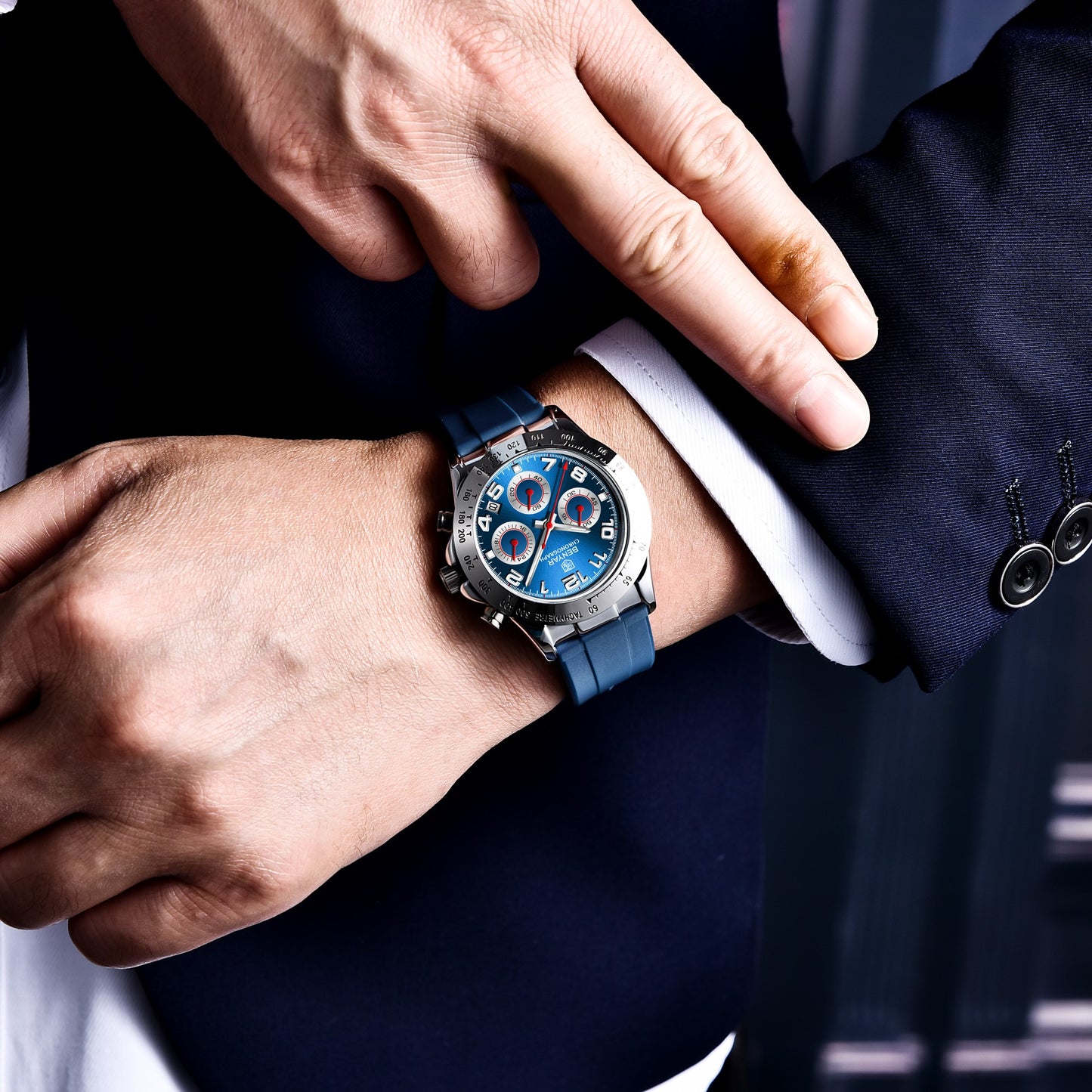 305 Men's Fashion Quartz Watch