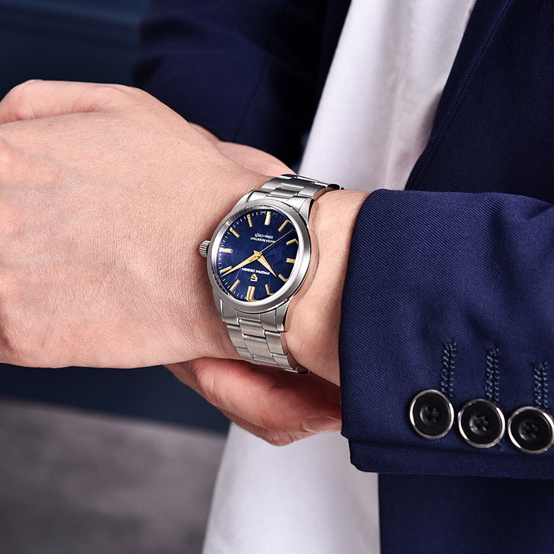 116 Men's Fashion Quartz Watch
