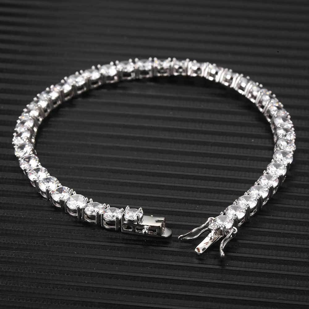 805 Unisex Fashion Bracelet With Zircon Stones