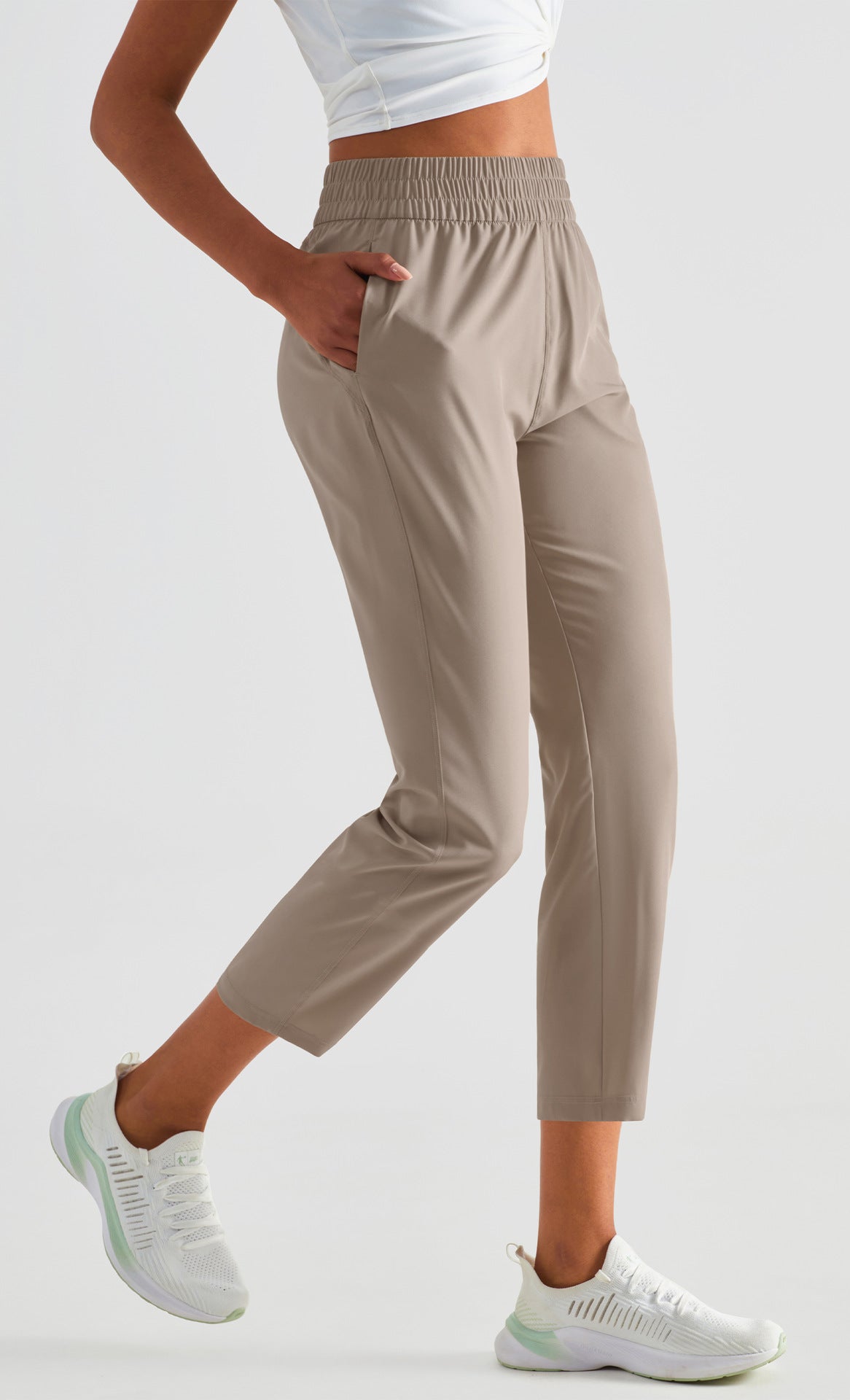 Cropped Jogger Pants With Pockets